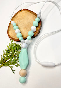 Necklace | Diamond Leaves | Mint + Marble